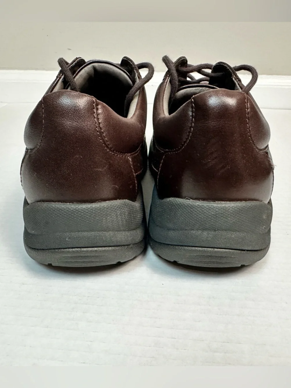 Dansko Mens Wyatt Brown Leather Dress Casual Shoes Size EU 42